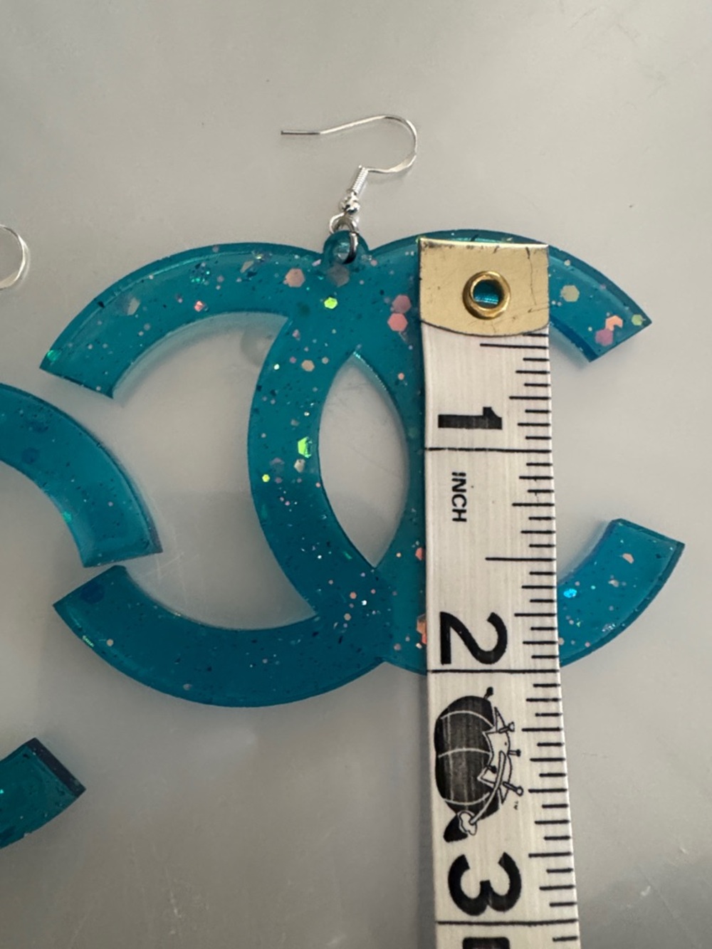 Streetwear Sparkle CC Fashion Dangle Earrings - Picture 9 of 12
